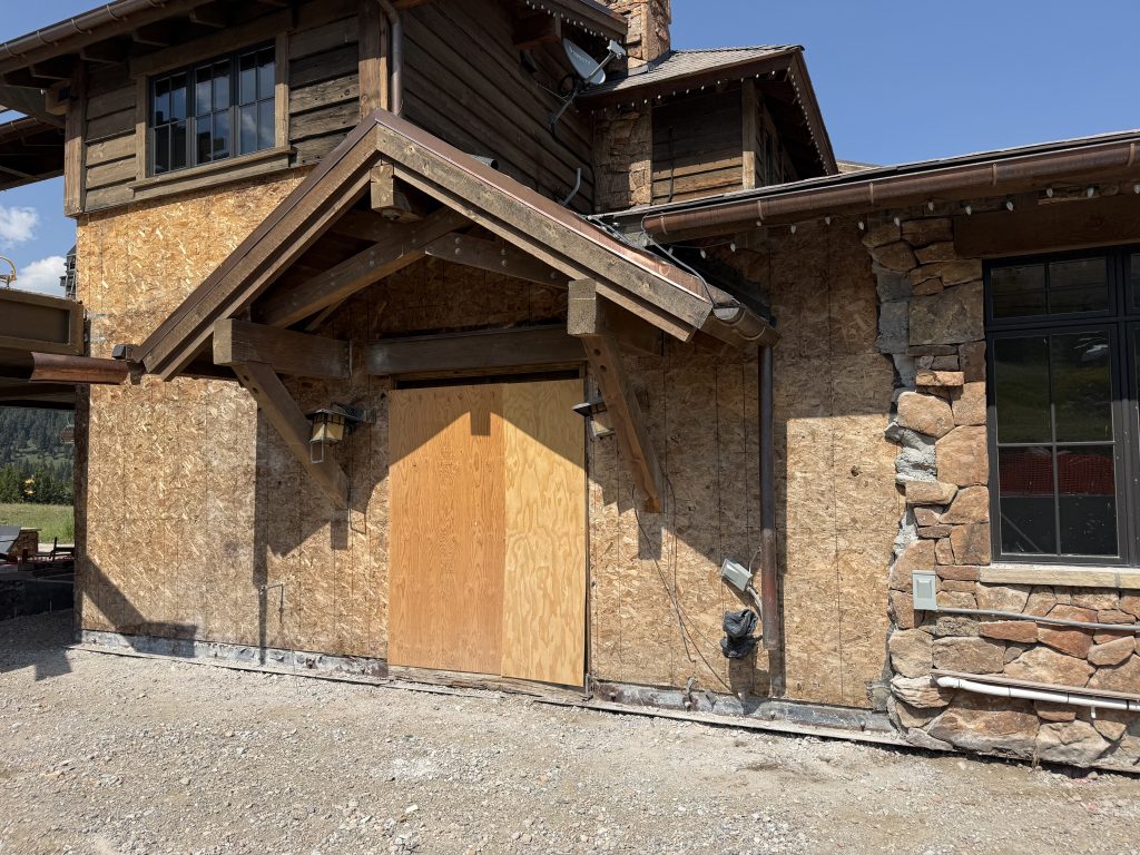 interior and exterior selective demolition 