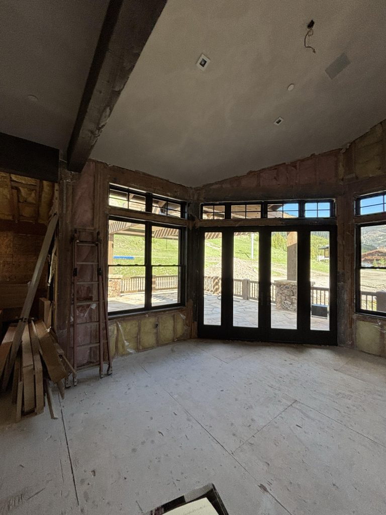 interior selective demolition 