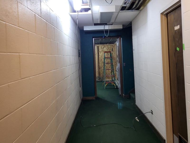 Clean, cleared hallway ready for the next trade